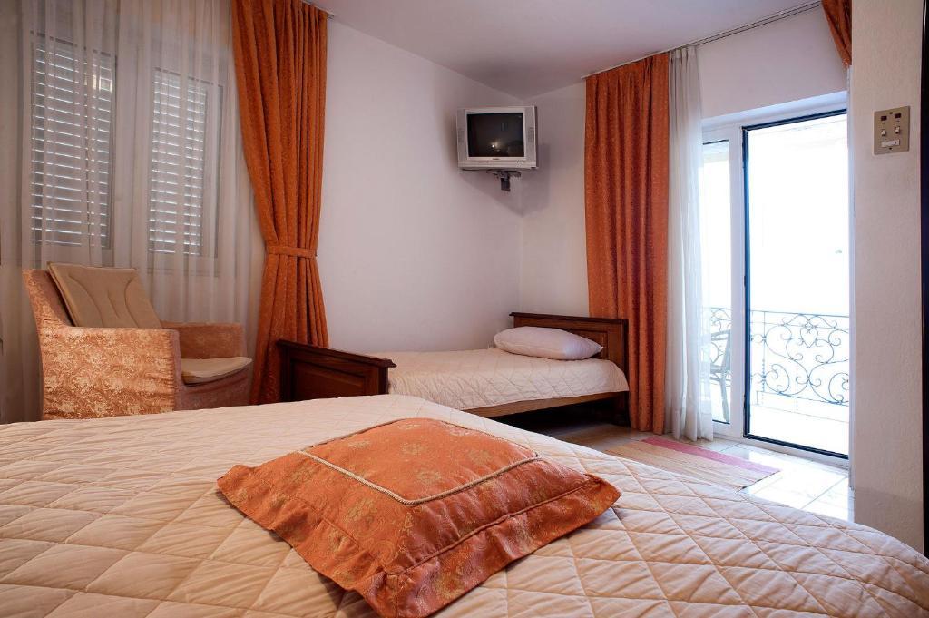 Apartments Vuksic Sveti Stefan Ruang foto