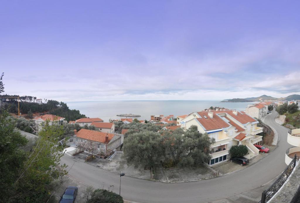 Apartments Vuksic Sveti Stefan Bagian luar foto